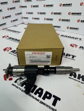 Топливная форсунка Denso 095000-6311 / John Deere DZ100212 / RE530362 (К)