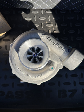 Турбокомпрессор BorgWarner 53279886534 / 0019906340 / 0019906350